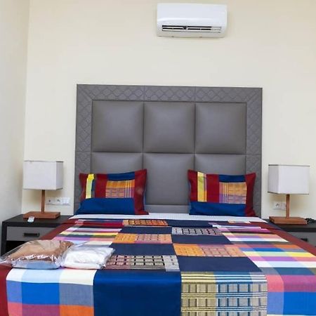 Hotel Bachou Dakar Extérieur photo